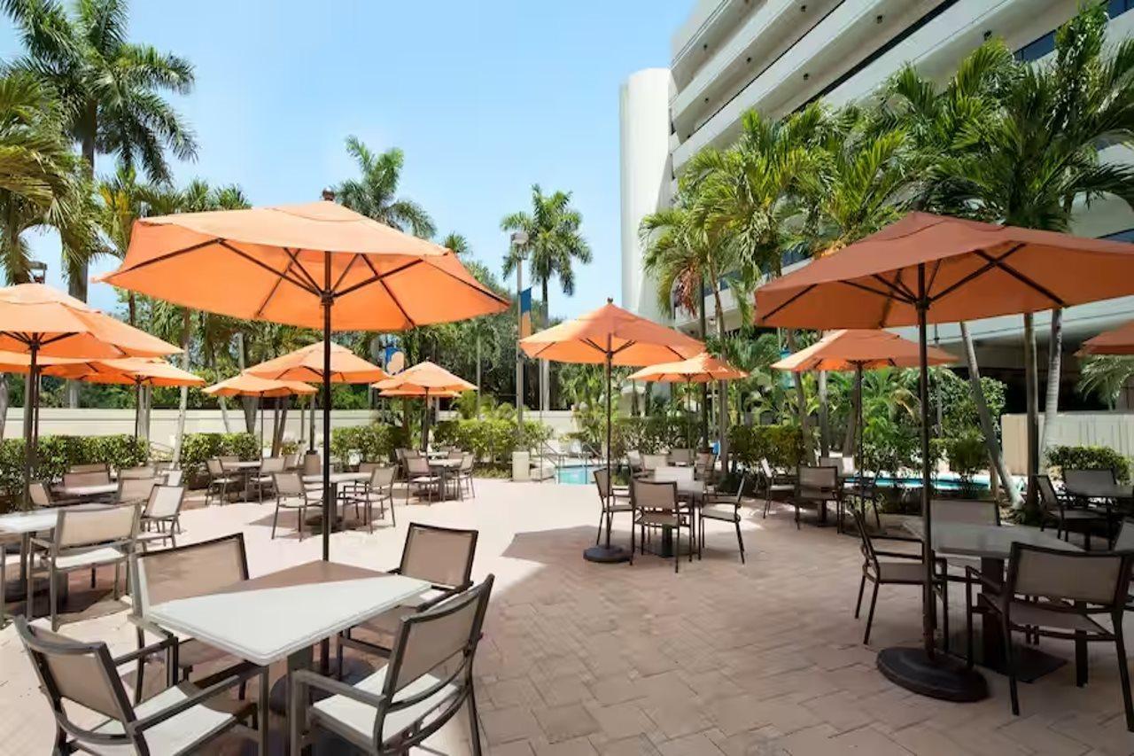 Embassy Suites Boca Raton Eksteriør billede